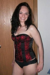 , 25  female escort, moncton