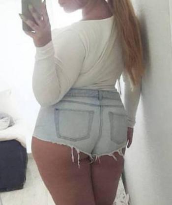 Ashley, 21 Caucasian female escort, Moncton